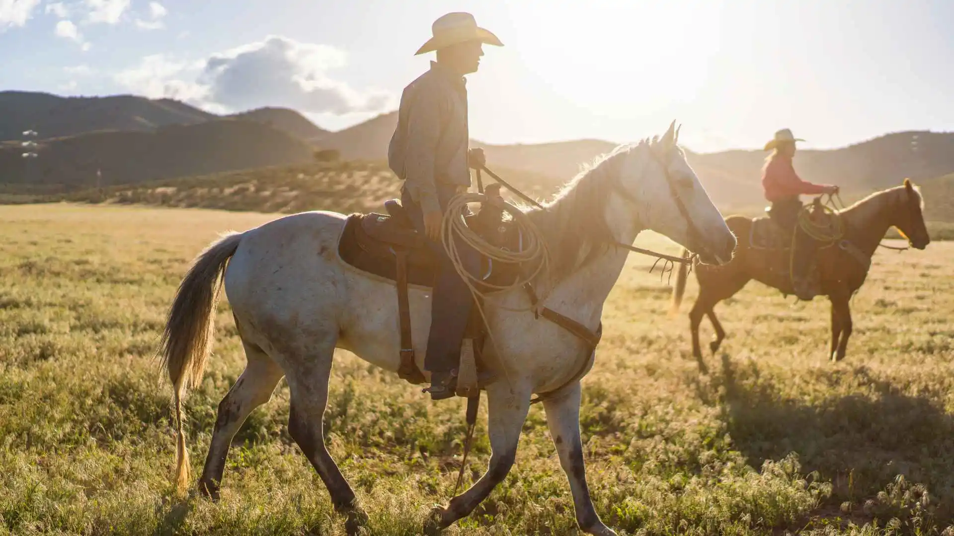 Home dude-ranch-experience